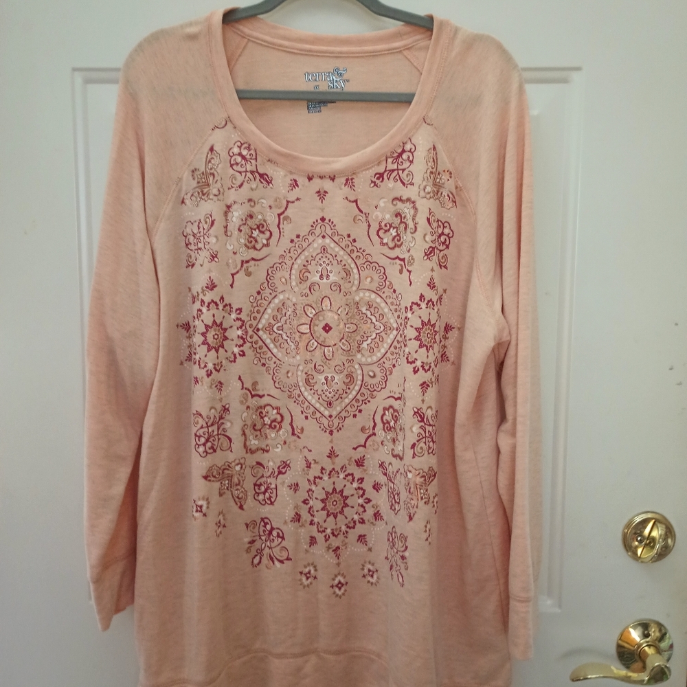 Plus Size 2X (20W-22W) Long Sleeve Top